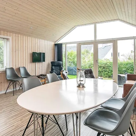 Quaint Holiday In Esbjerg With Sea Nearby * Sjælborg